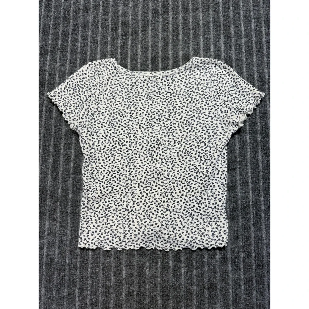 Brandy Melville Coquette Baby Tee XS Floral Dainty Casual‎ Y2K Summer